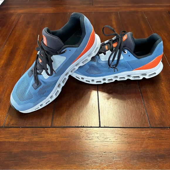 ON Running cloudstratus - Picture 4 of 6